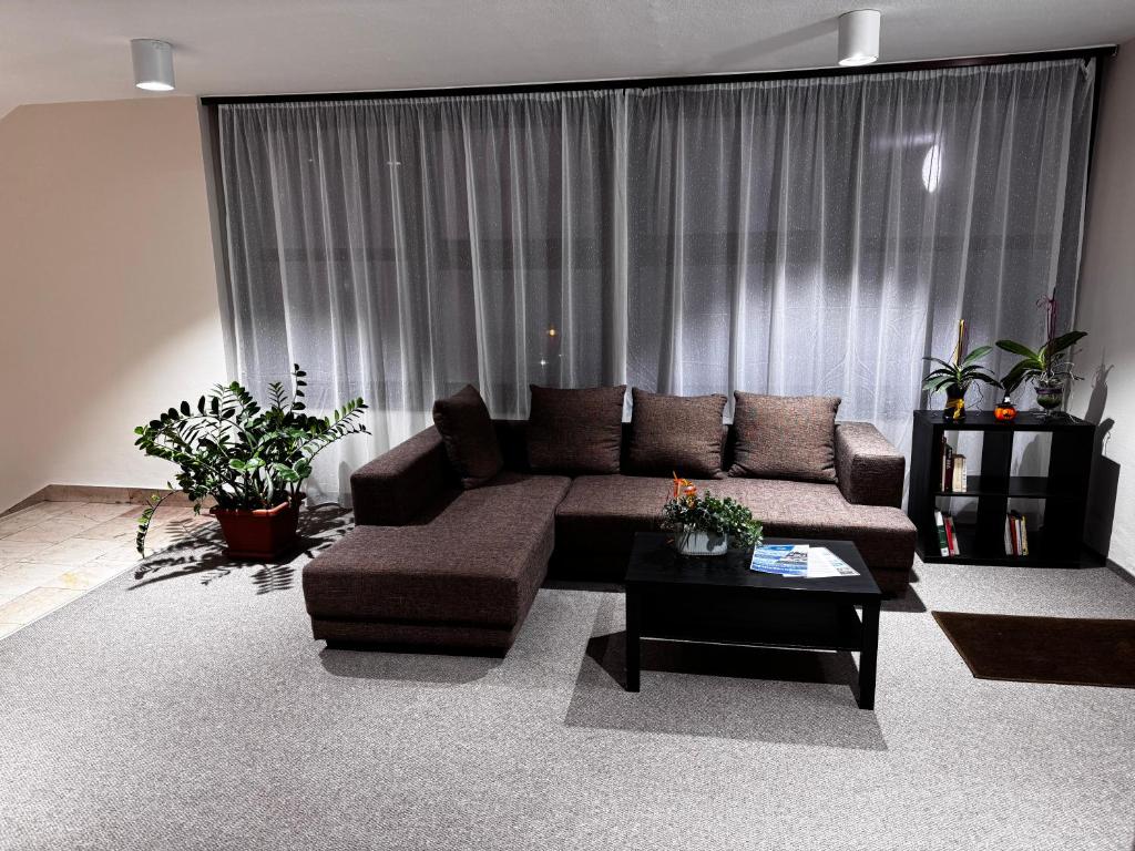 Lobby, Hotel Estella Superior in Eger