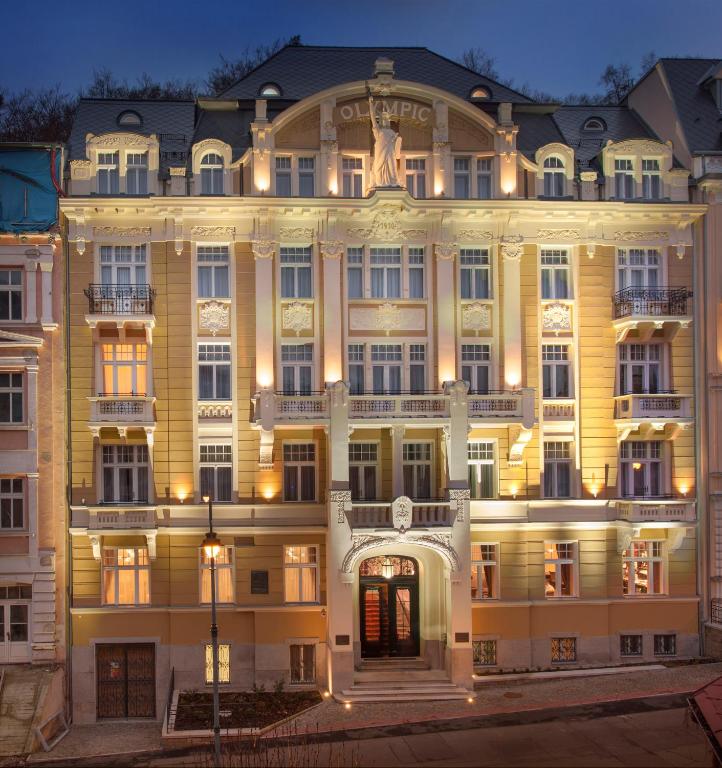 Luxury Spa Hotel Olympic Palace — Hotel in Karlovy Vary
