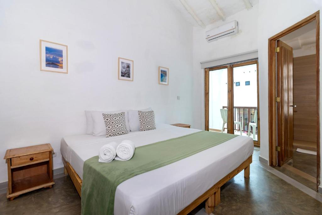 Hotel Sansiraka Suites By GEH Suites - 4