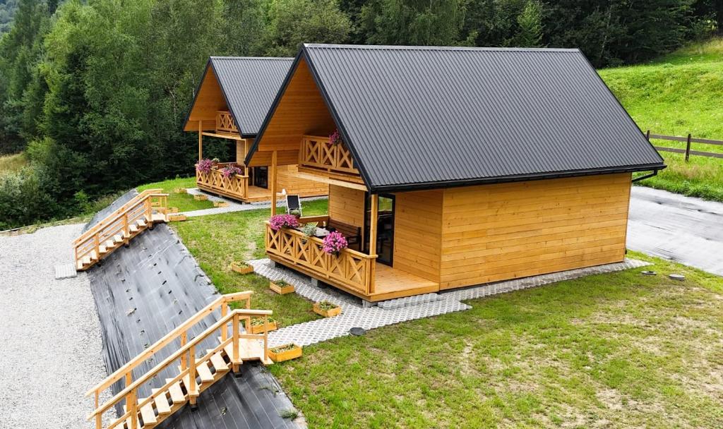 W dolinie Huty, Krempna