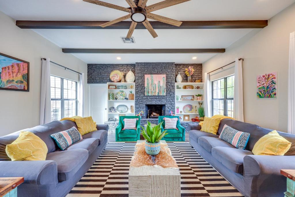 Less Than 1 Mi to Dtwn Home with Fenced Yard in Boerne!, Boerne