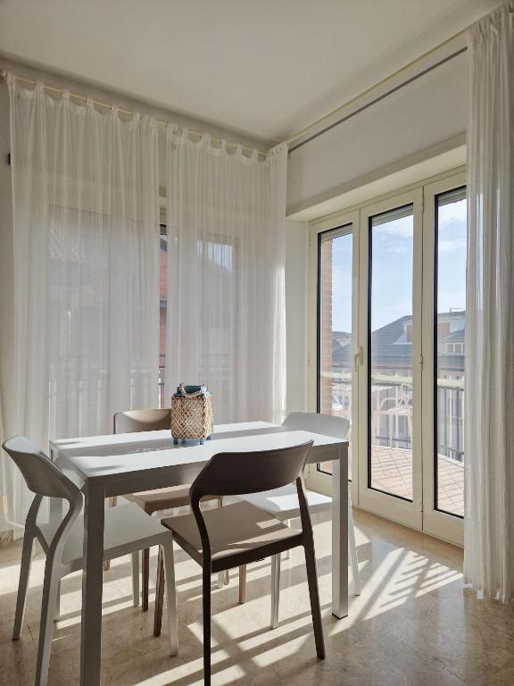 Casa Atena, Sperlonga