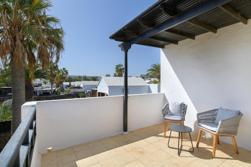Casa Maresia, Playa Bastian Sea Views - Communal Swimming Pool - 5