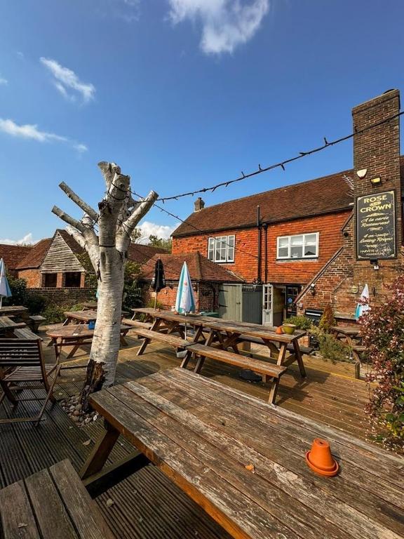 The Rose & Crown ガーデン