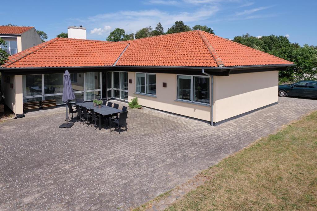 Amazing Home In Ebeltoft With 3 Bedrooms And Internet, Ebeltoft