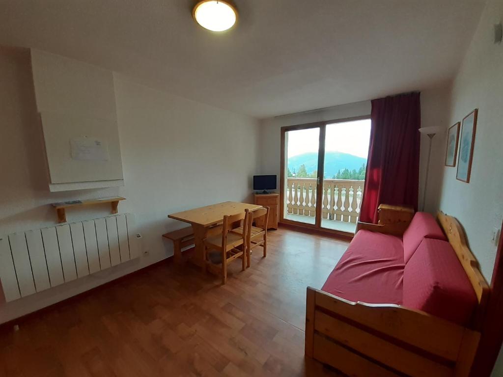 Appartement cosy 2 pièces à Valfréjus, proche remontées mécaniques - FR-1-561-133 - 3