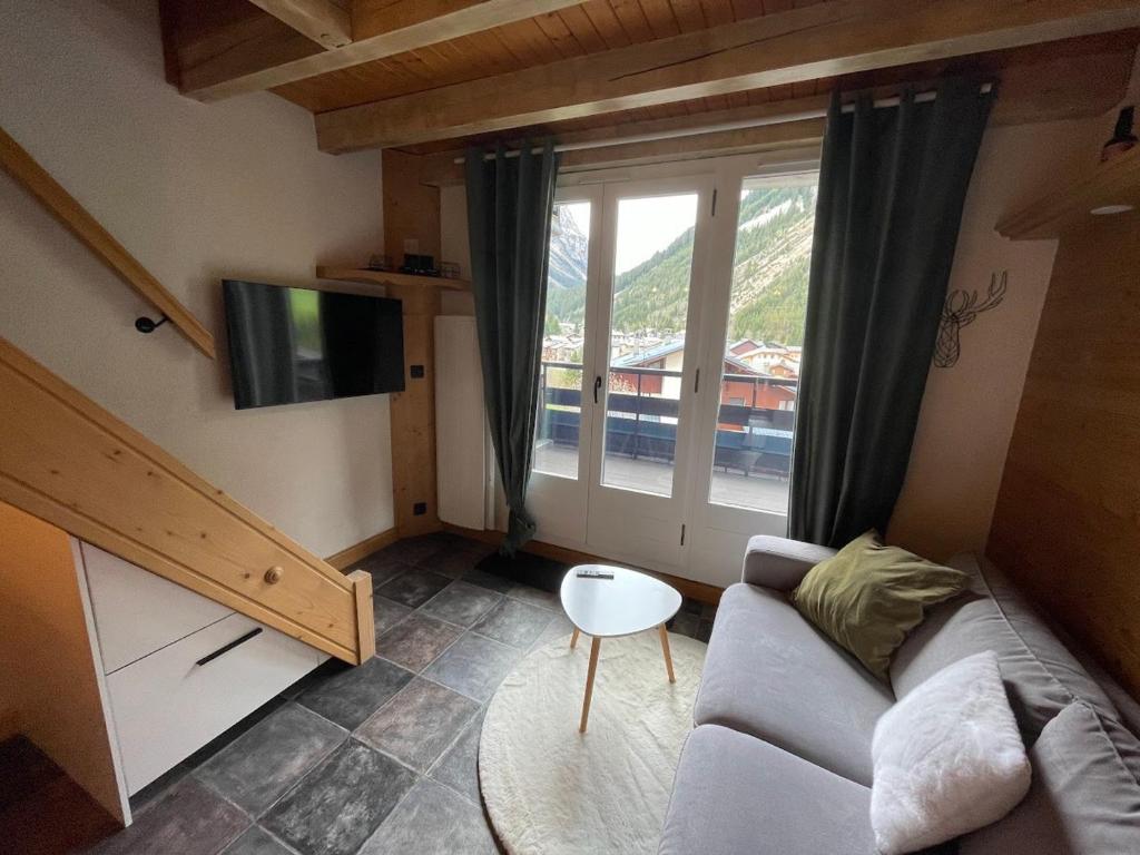 Charmant duplex rénové, terrasse sud, 2 chambres, près des commerces - FR-1-464-240 - 3