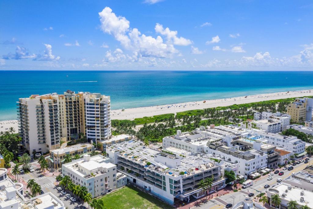 Penthouse De Soleil South Beach - on Ocean Drive Miami Beach