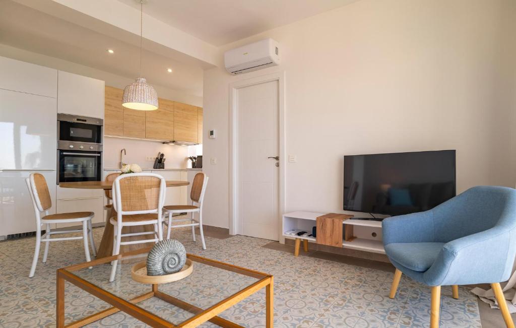 Stunning Apartment In Almuñecar - 5