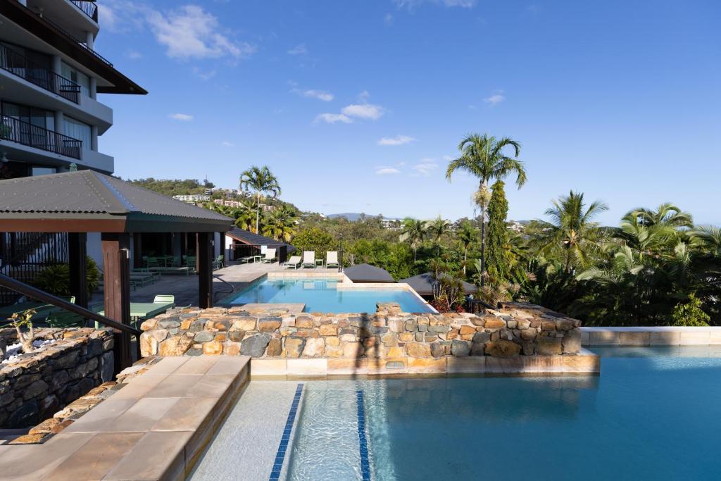 スイミングプール