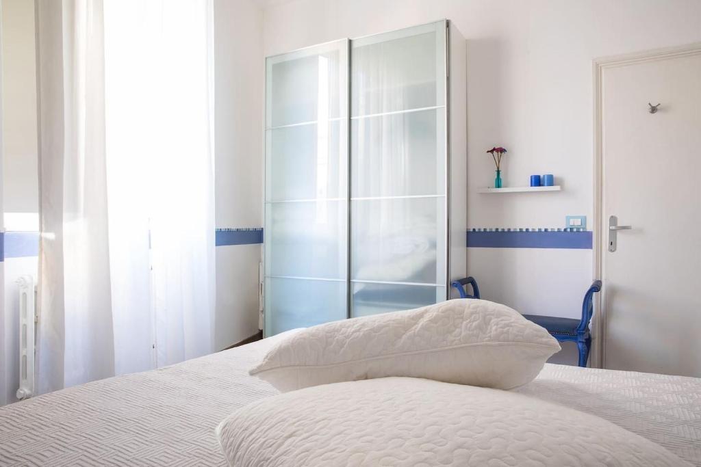 MAISON Spanish steps - 2