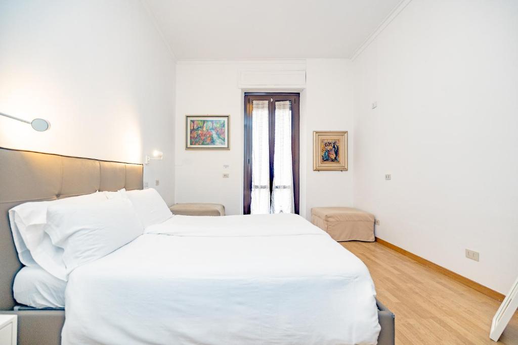 Minimal apartment near Bocconi University - 5