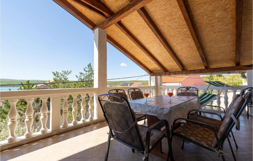 Lovely Apartment In Susnjar Ii, Krusevo, Zadar-Šušnjar