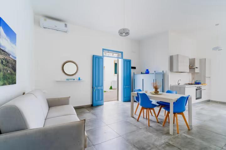 Petracca home, Torre San Giovanni Ugento