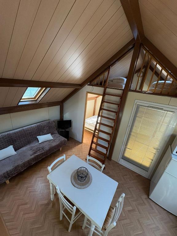 Chalet Mo - 2