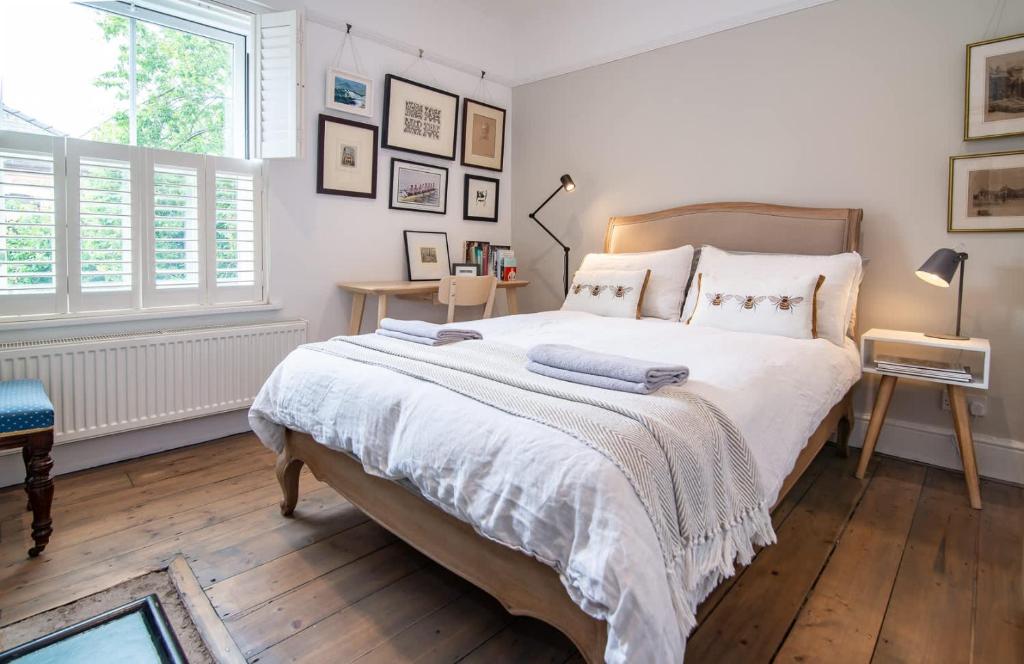 Host & Stay - Terrace House on Canal, Worcester