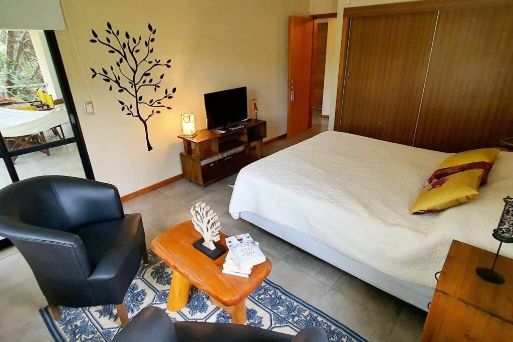 Hermosa casa con pileta para dos - 2