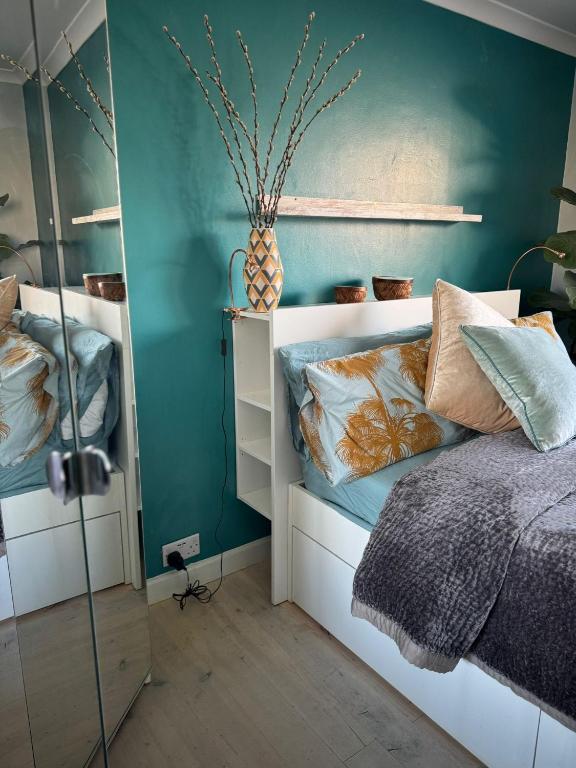 Milan Casa, Winnersh