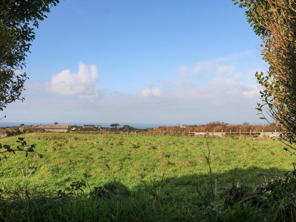 Five Degrees West, St Just