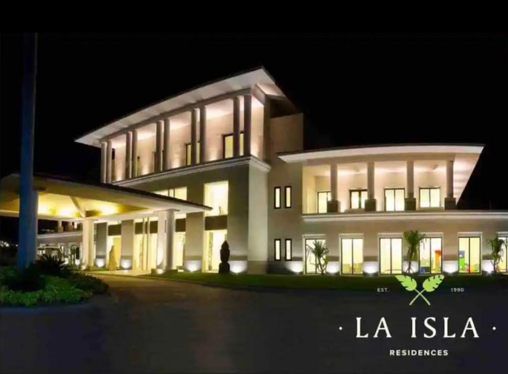 LA ISLA RESIDENCES/HERMOSO DEPA - 3