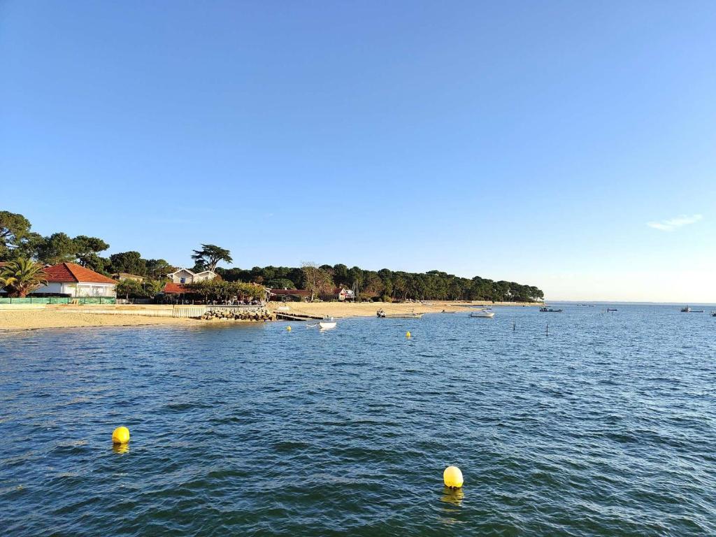 Charmante villa avec jardin clos, à 100m du Bassin d'Arcachon, proche plages et commerces, Wi-Fi - 2