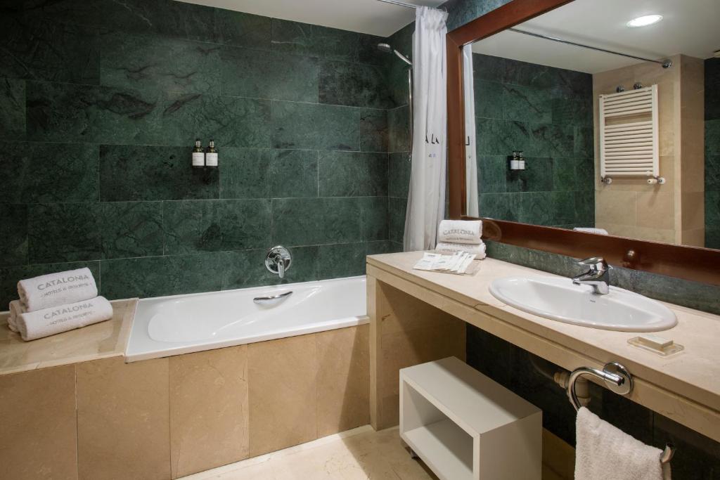 Catalonia Brussels — Hotel rooms in Brussels, Brussels