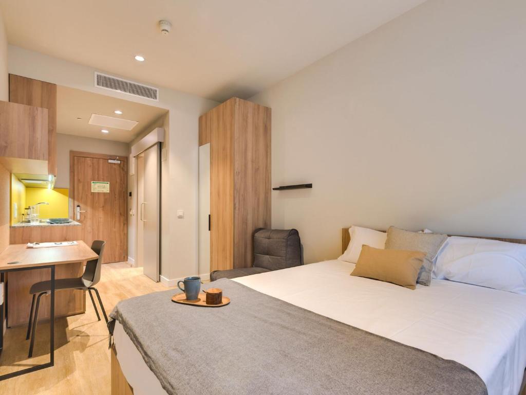 Livensa Living Studios Valencia Viveros - 2