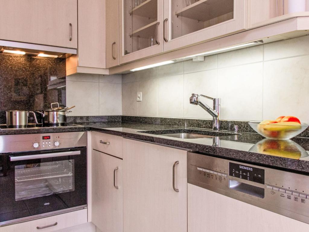 Chalet Dominic by Interhome - 3