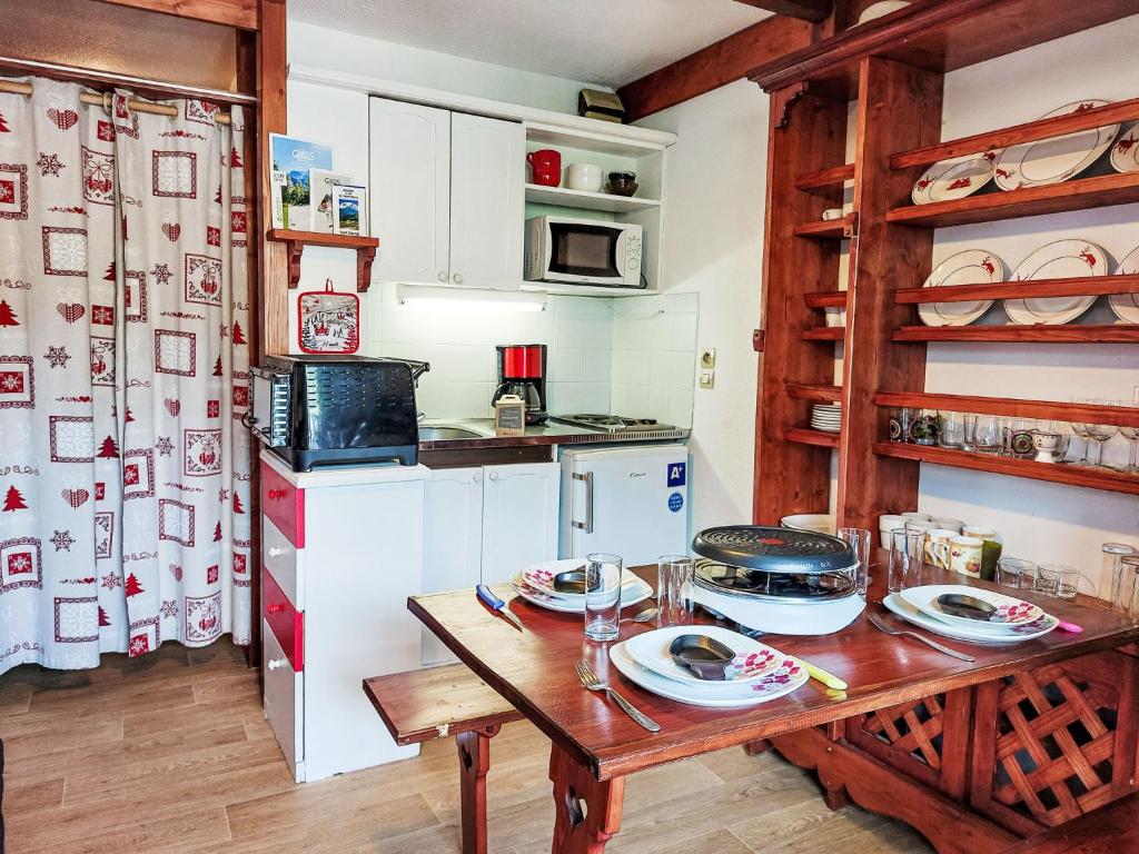 Studio La Piste-5 by Interhome - 3