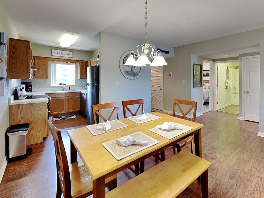 Paradise Pines Whispering Pines 133, Pigeon Forge