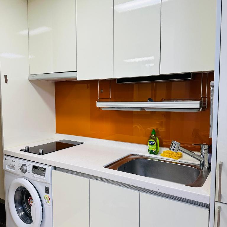 SQ Seoul Sillim Property
