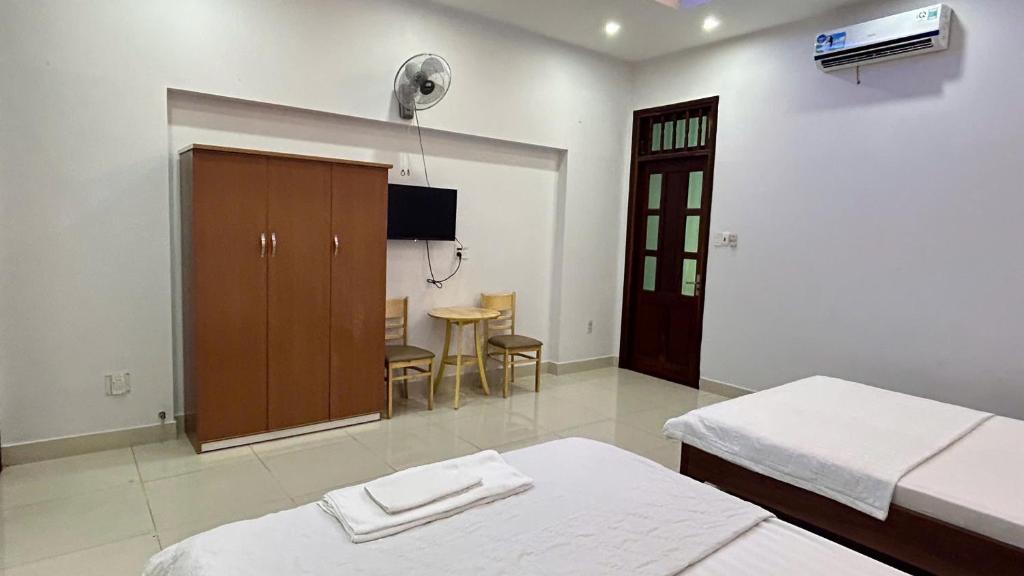 Nhà Nghỉ Hải Nam