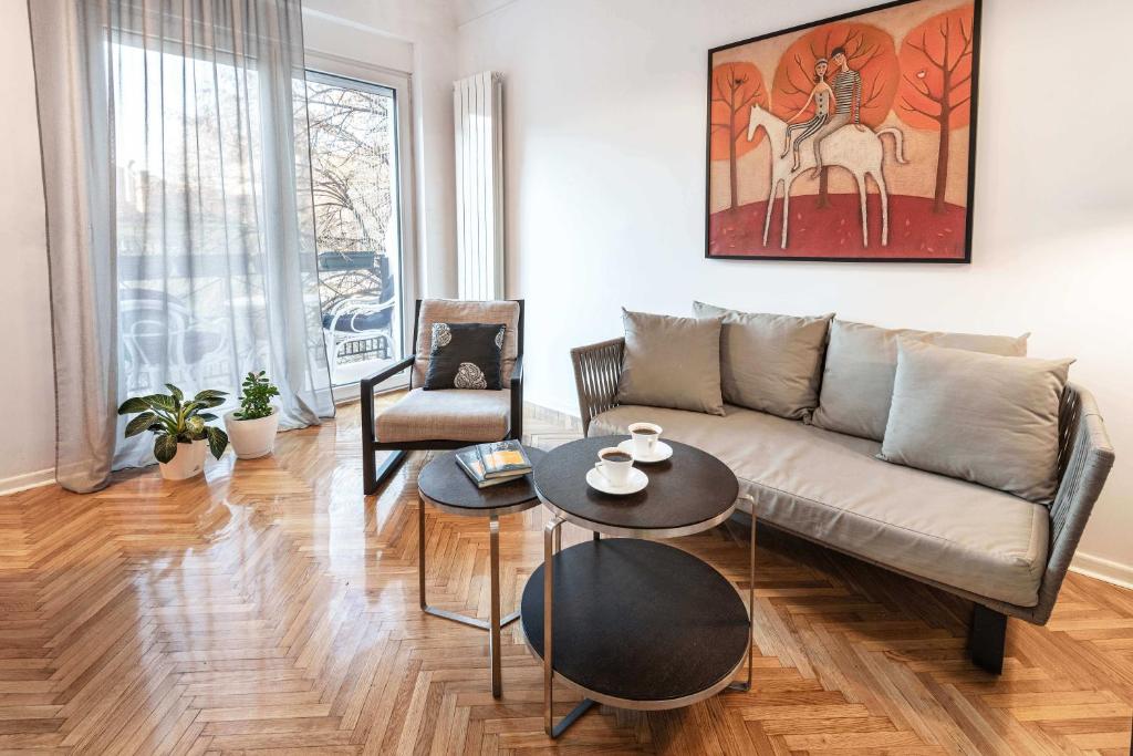 Apartment Financial Park - 1