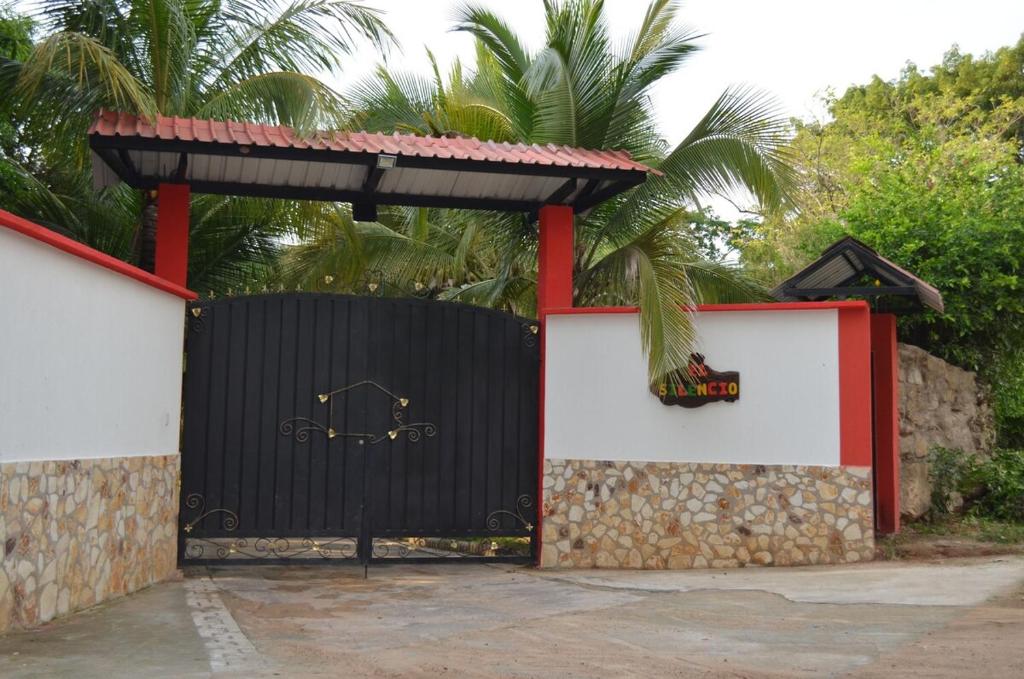Casa Campestre El Silencio con Familias Exitosas - 1