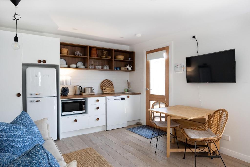 Miramar Studio, Narrawallee