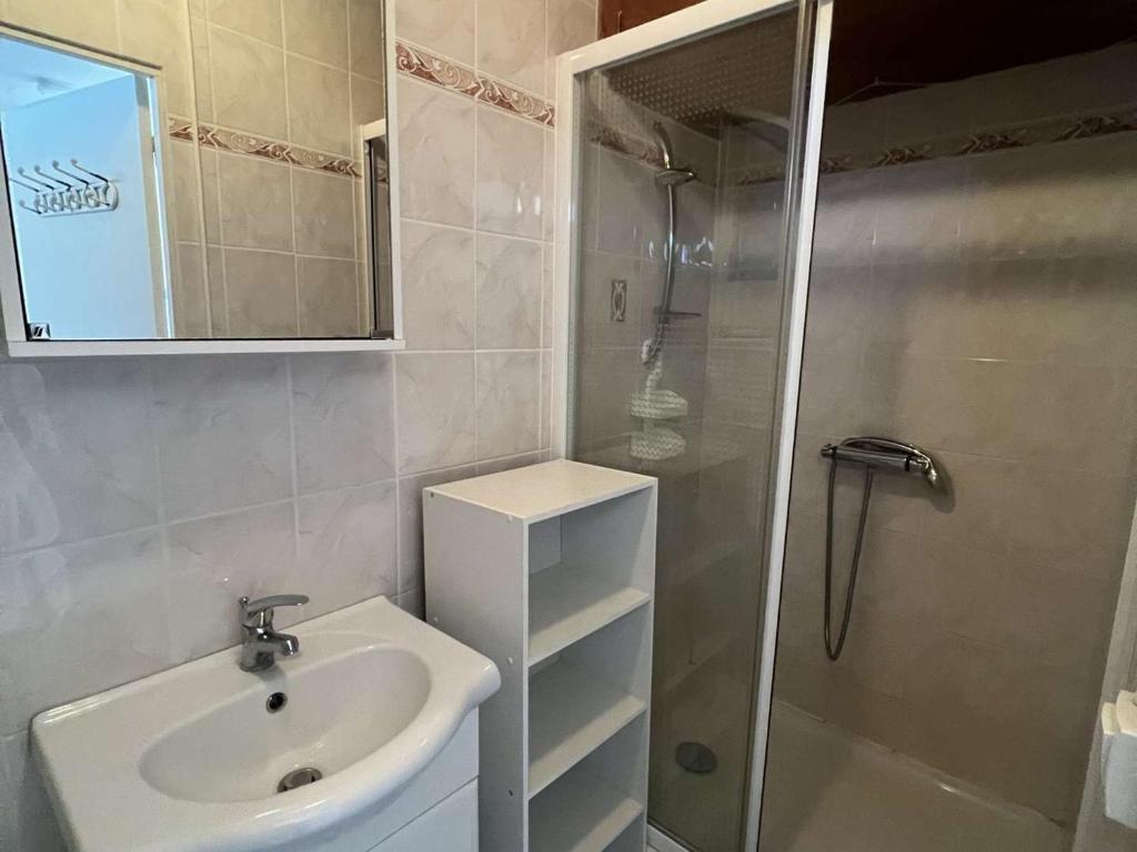 Studio abordable pour 4 personnes avec balcon près de la plage - FR-1-701-85 - 2