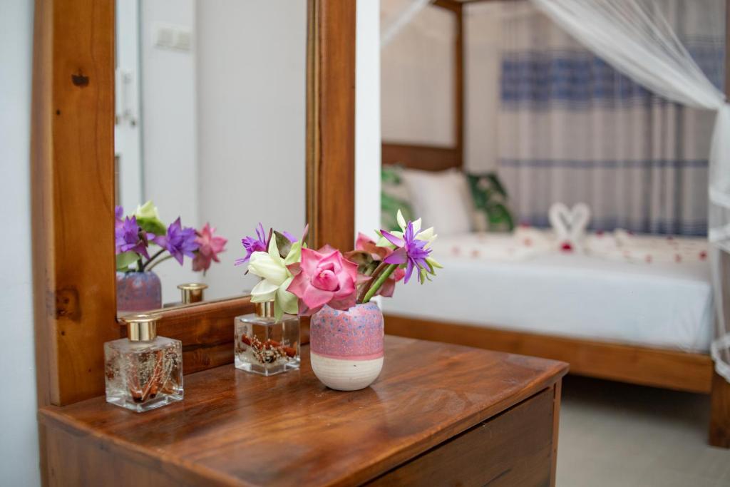 JK House Turtle Point, Dikwella