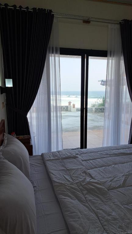 Sea view omah sundak, Pulau Watualawang