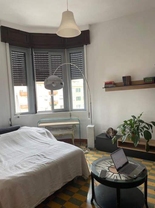 twinsb, Roma