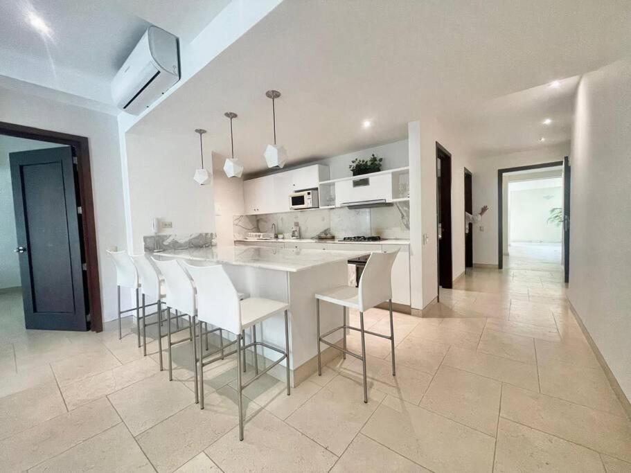 Modern Comfort - Spacious 2BR in Walled City - 5