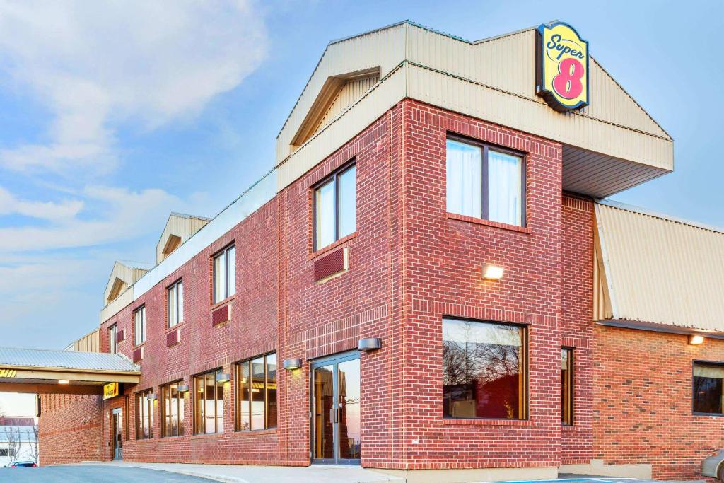Super 8 by Wyndham Campbellton NB, Campbellton