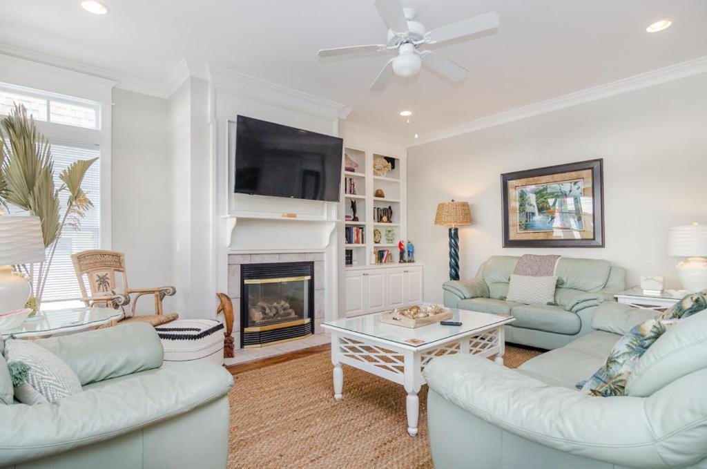 Sandcastle Lower by Bryant Real Estate, Wrightsville Beach