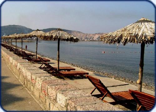 Apartments Kalamperovic