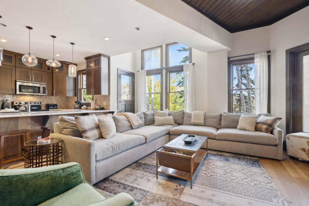 Woodrun Place 32, Snowmass