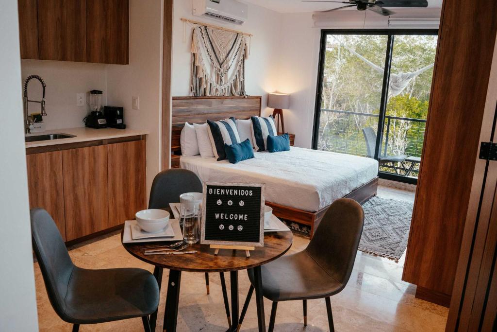 Loft Boho in Tulum with Pool & Gym, Tulum