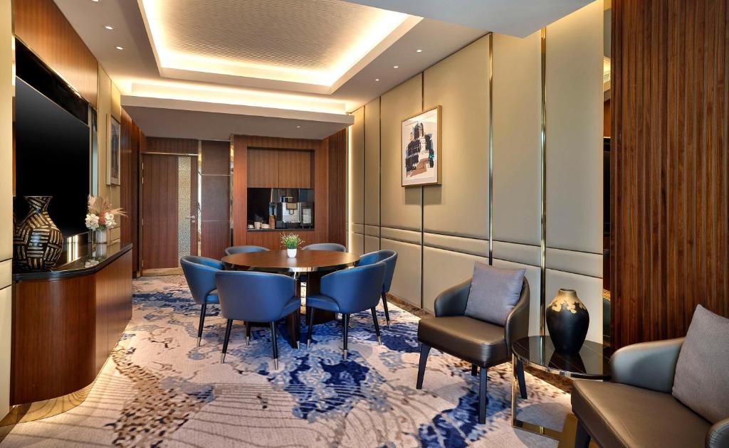 ฮิลตัน ดูไบ จูเมราห์ (Hilton Dubai Jumeirah)