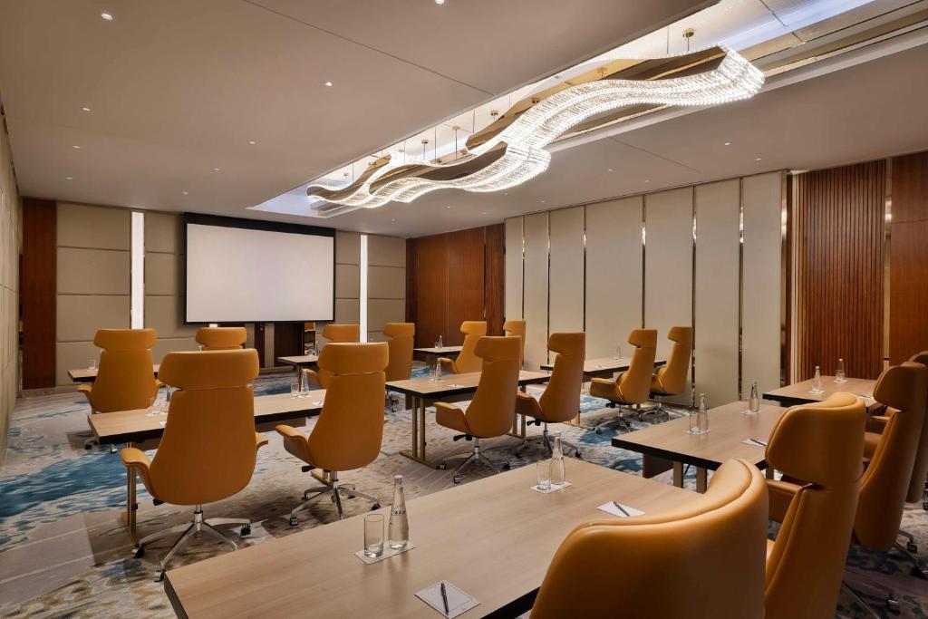 غرفة الاجتماعات/الاحتفالات