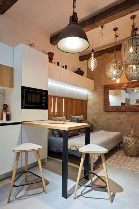 Studio in the Center of Burgas next to the See, Burgas