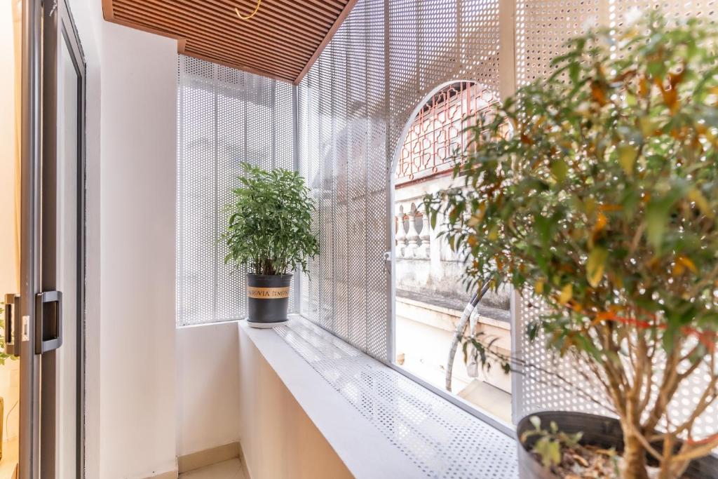 Brand-new Minimal 4private bedrooms Urban quarter Hanoi