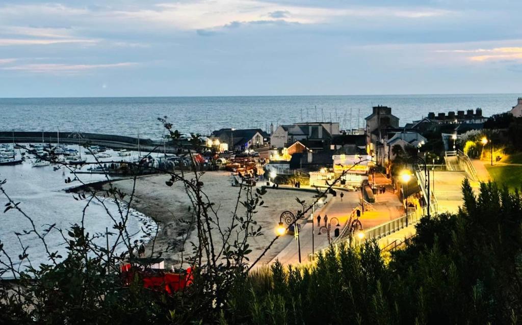 Lyme Slice, Lyme Regis photo 6